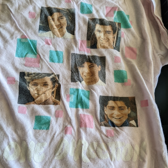 One direction vintage tee - Picture 3 of 3